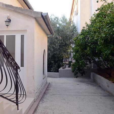 Dvosoban Apartman U Centru Grada Biograd Na Moru Exterior photo