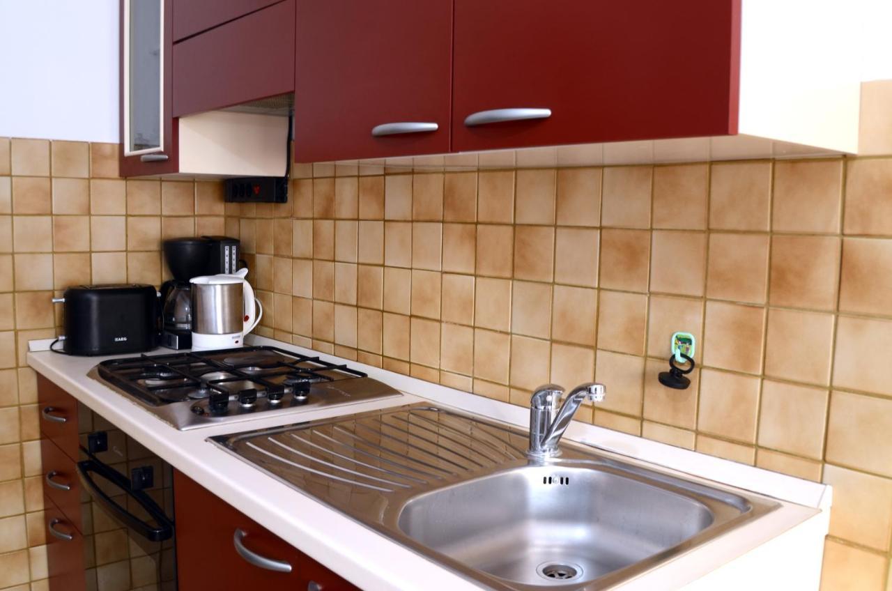 Dvosoban Apartman U Centru Grada Biograd Na Moru Exterior photo