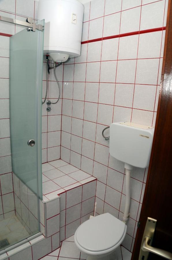 Dvosoban Apartman U Centru Grada Biograd Na Moru Exterior photo